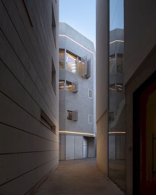 Minimal Studio The Corner 00034